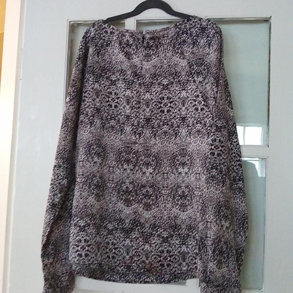 Blouse 9/20 - Picture 5 of 10